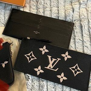 Louis Vuitton Wallet @ Card Holder